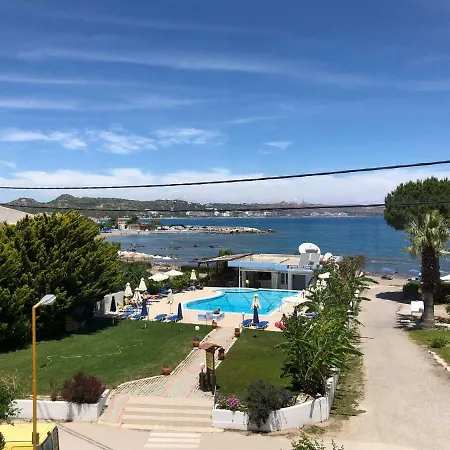 Elpida Aparthotel
